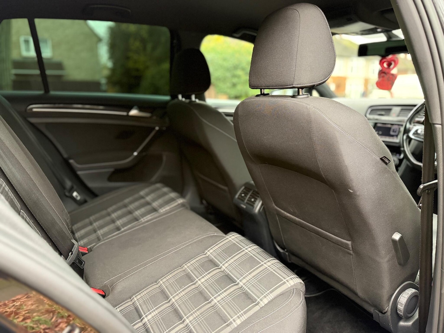 Used Volkswagen Golf for sale - 76728773: Photo 28