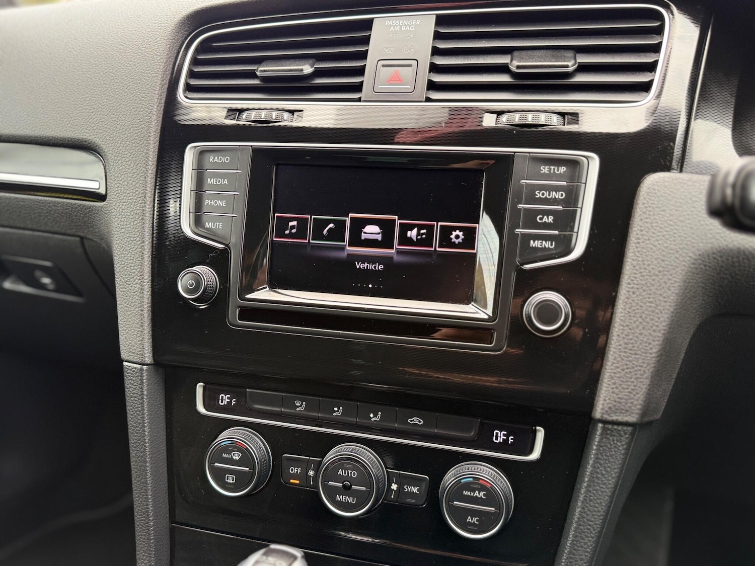 Used Volkswagen Golf for sale - 76728773: Photo 34