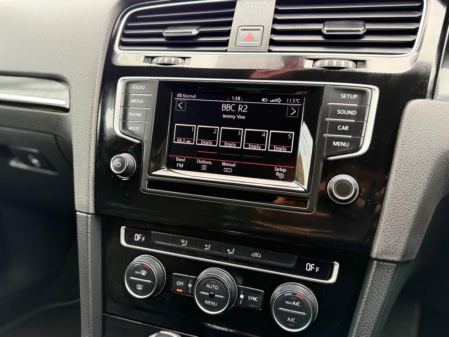 Used Volkswagen Golf for sale - 76728773: Photo 35