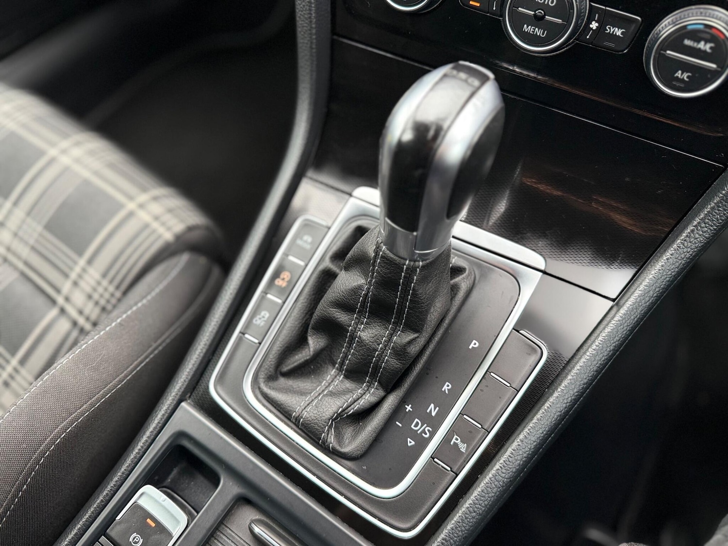 Used Volkswagen Golf for sale - 76728773: Photo 36