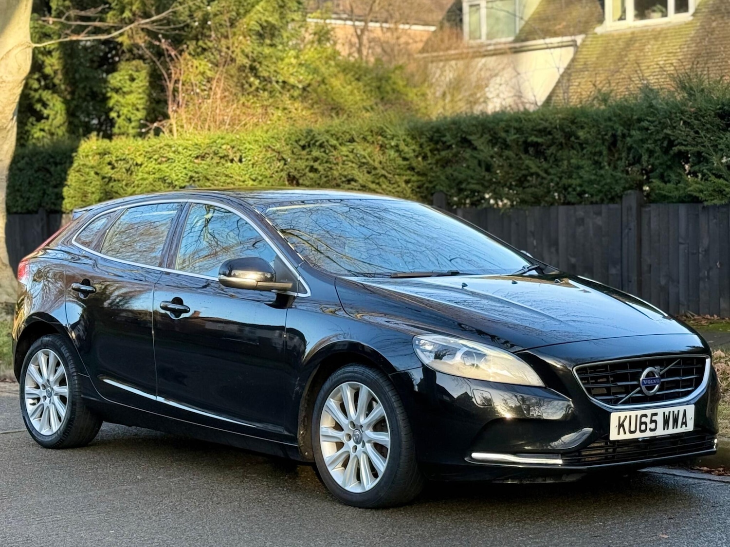 Used Volvo V40 for sale - 77358600: Photo 10