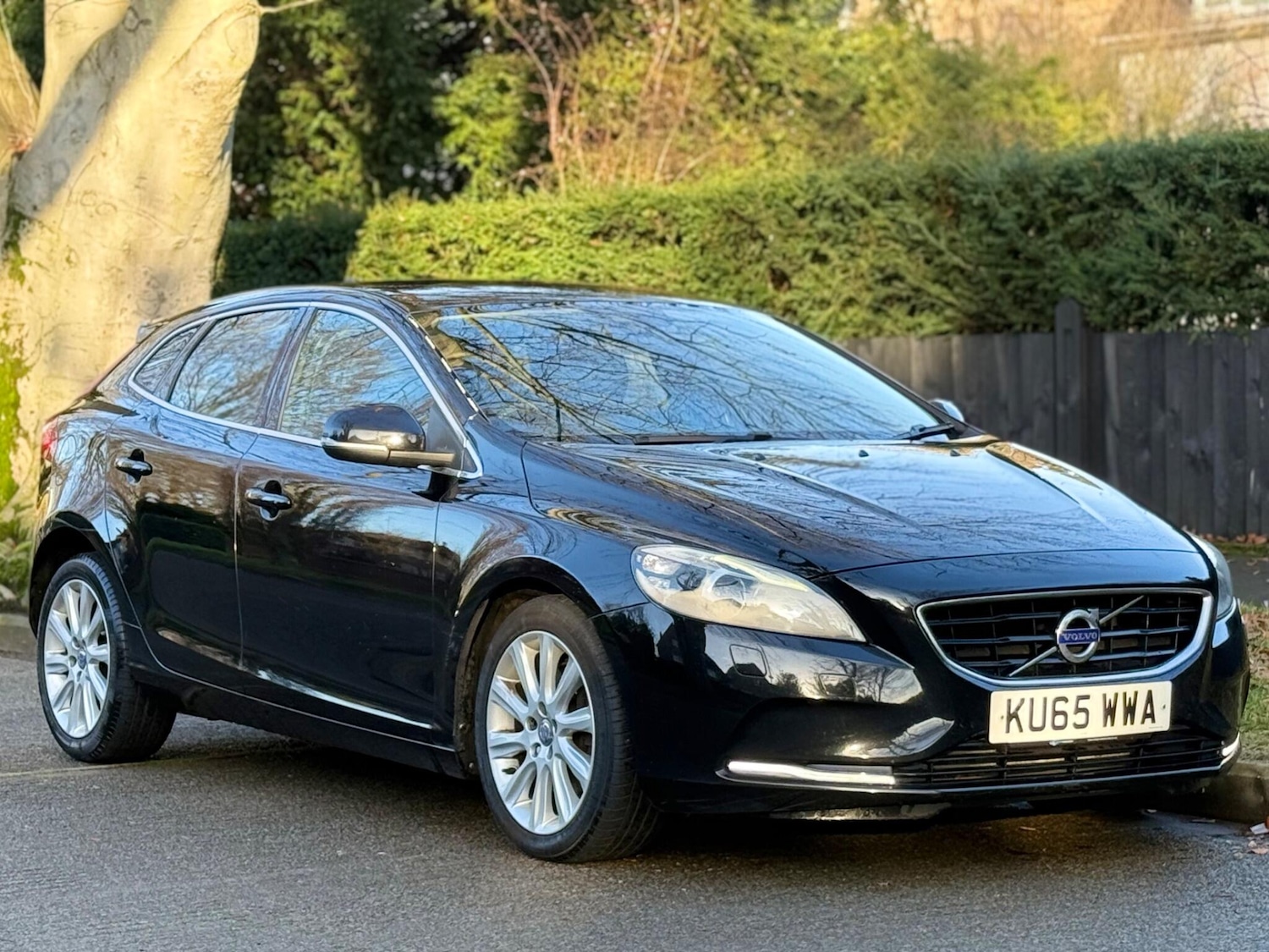 Used Volvo V40 for sale - 77358600: Photo 9