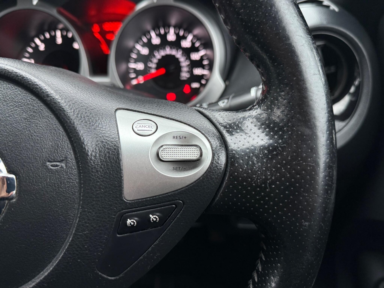 Used Nissan Juke 2017 for sale - 77496551: Photo 30