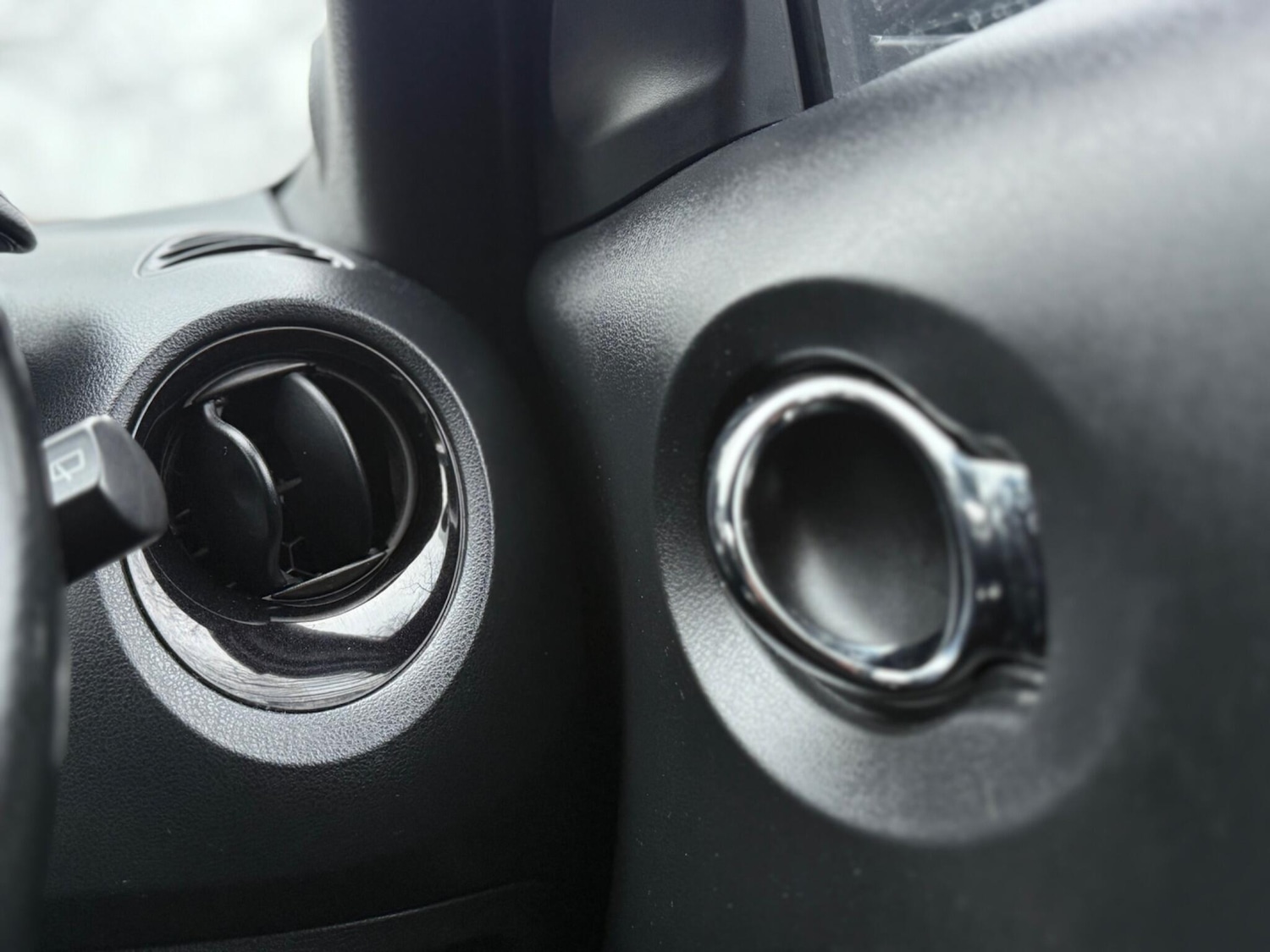 Used Nissan Juke 2017 for sale - 77496551: Photo 32