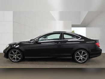 Used Mercedes-Benz C Class 2014 for sale - 78260980: Photo