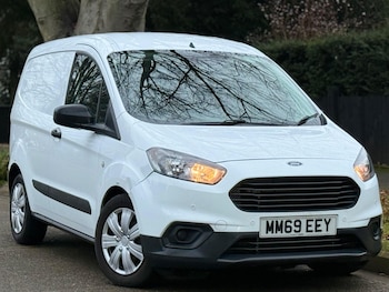 Ford Transit Courier feature image