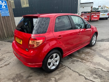Used Suzuki SX4 2010 for sale - 79341698: Photo