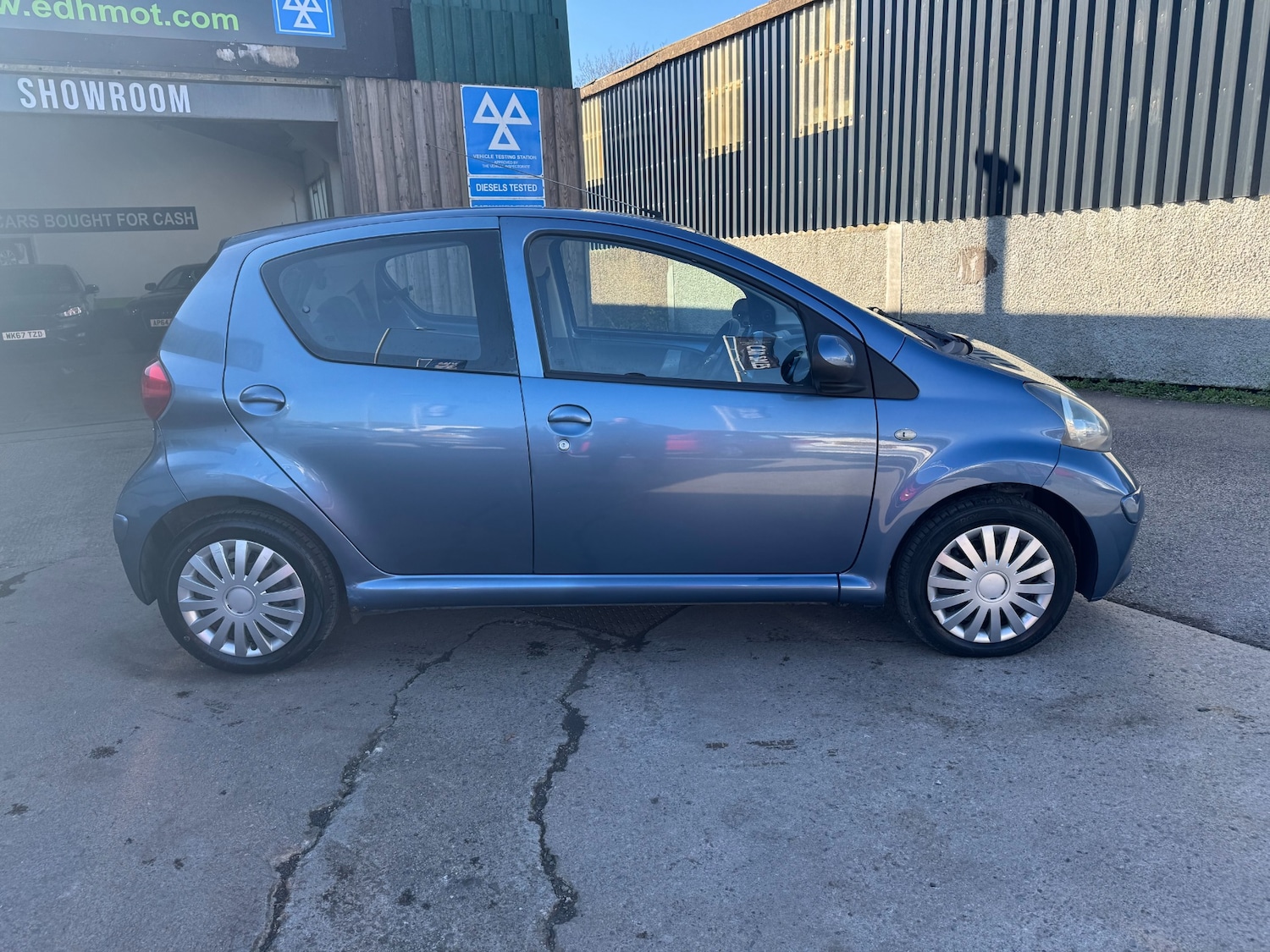 Used Toyota AYGO 2008 for sale - 77931362: Photo 3