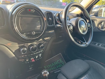 Used MINI Countryman 2018 for sale - 75205201: Photo