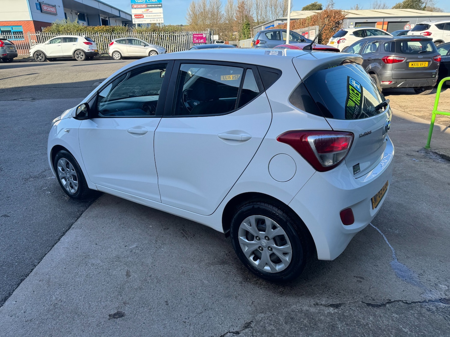 Used Hyundai i10 2015 for sale - 77653213: Photo 10