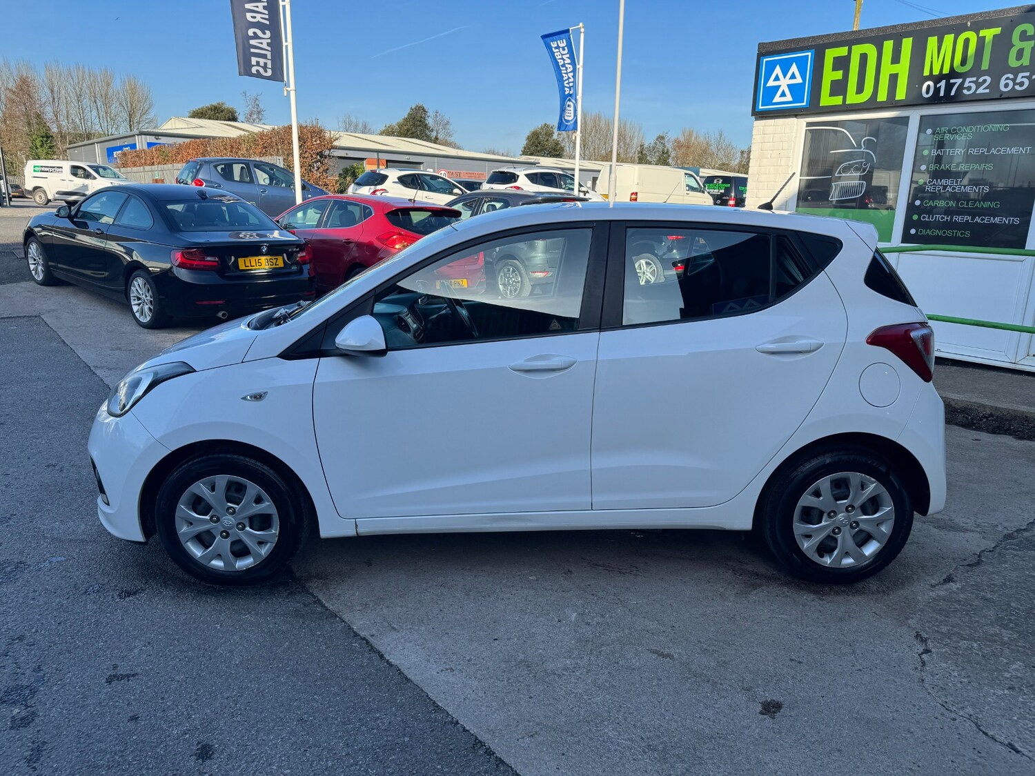 Used Hyundai i10 2015 for sale - 77653213: Photo 11