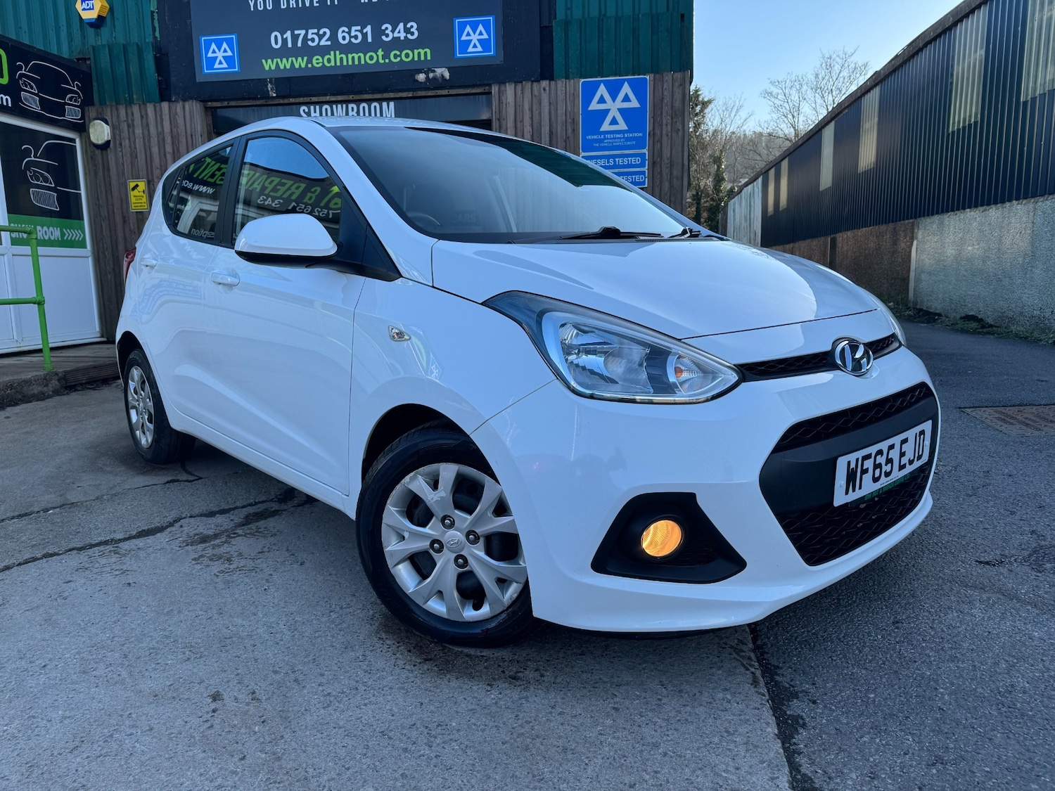 Used Hyundai i10 2015 for sale - 77653213: Photo 4