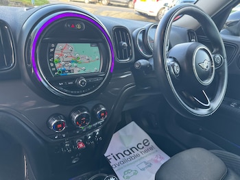 Used MINI Countryman 2018 for sale - 77012112: Photo