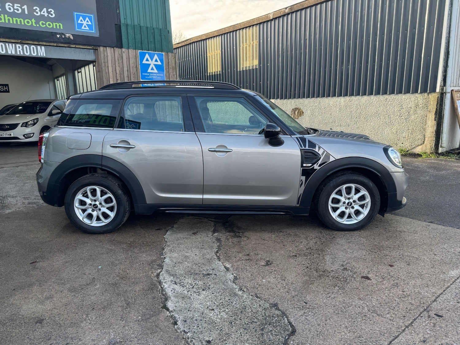 Used MINI Countryman 2018 for sale - 77012112: Photo 5