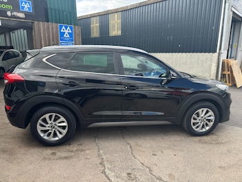 Used Hyundai TUCSON 2016 for sale - 79457402: Photo
