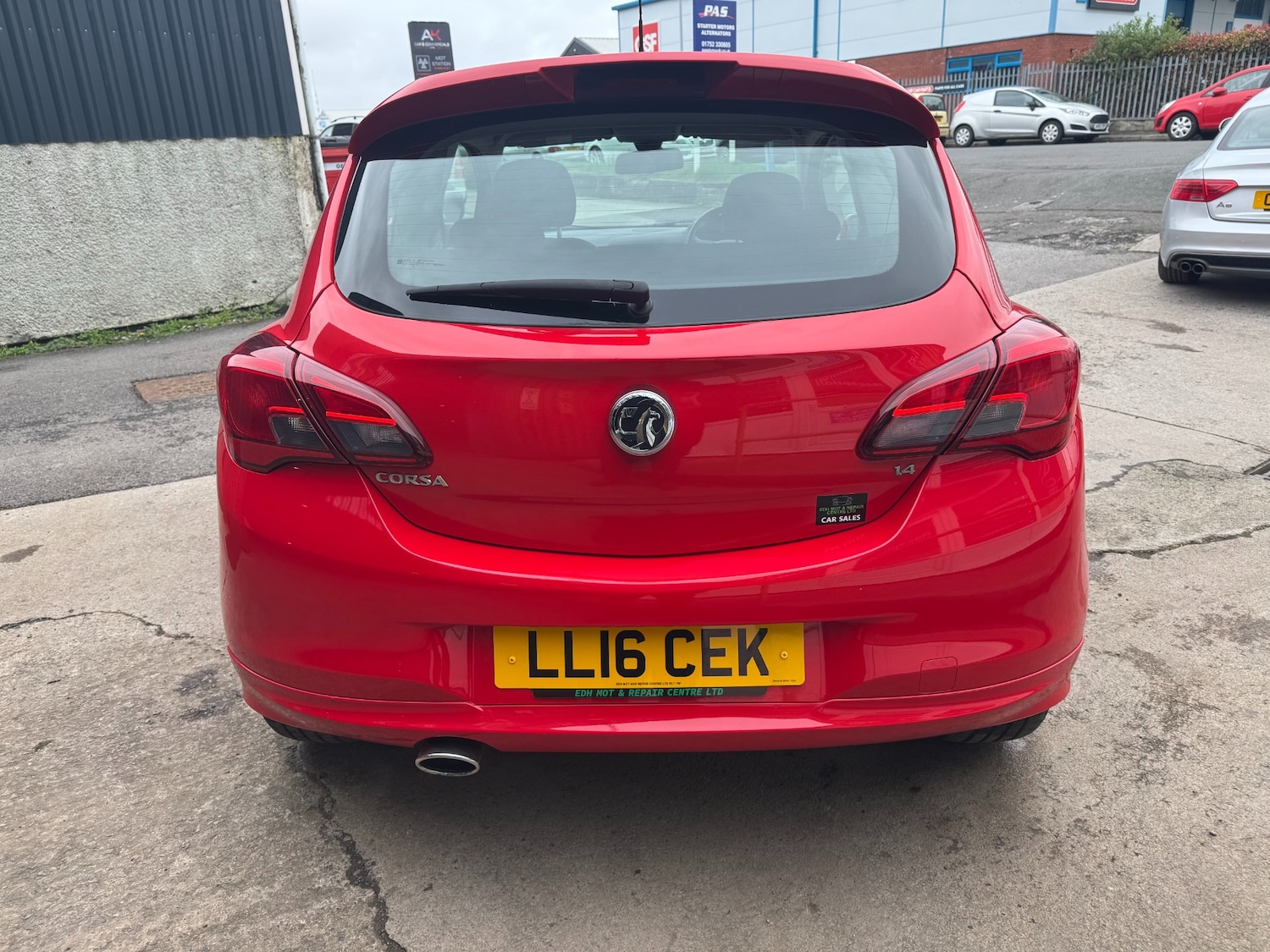 Used Vauxhall Corsa 2016 for sale - 77902067: Photo 6