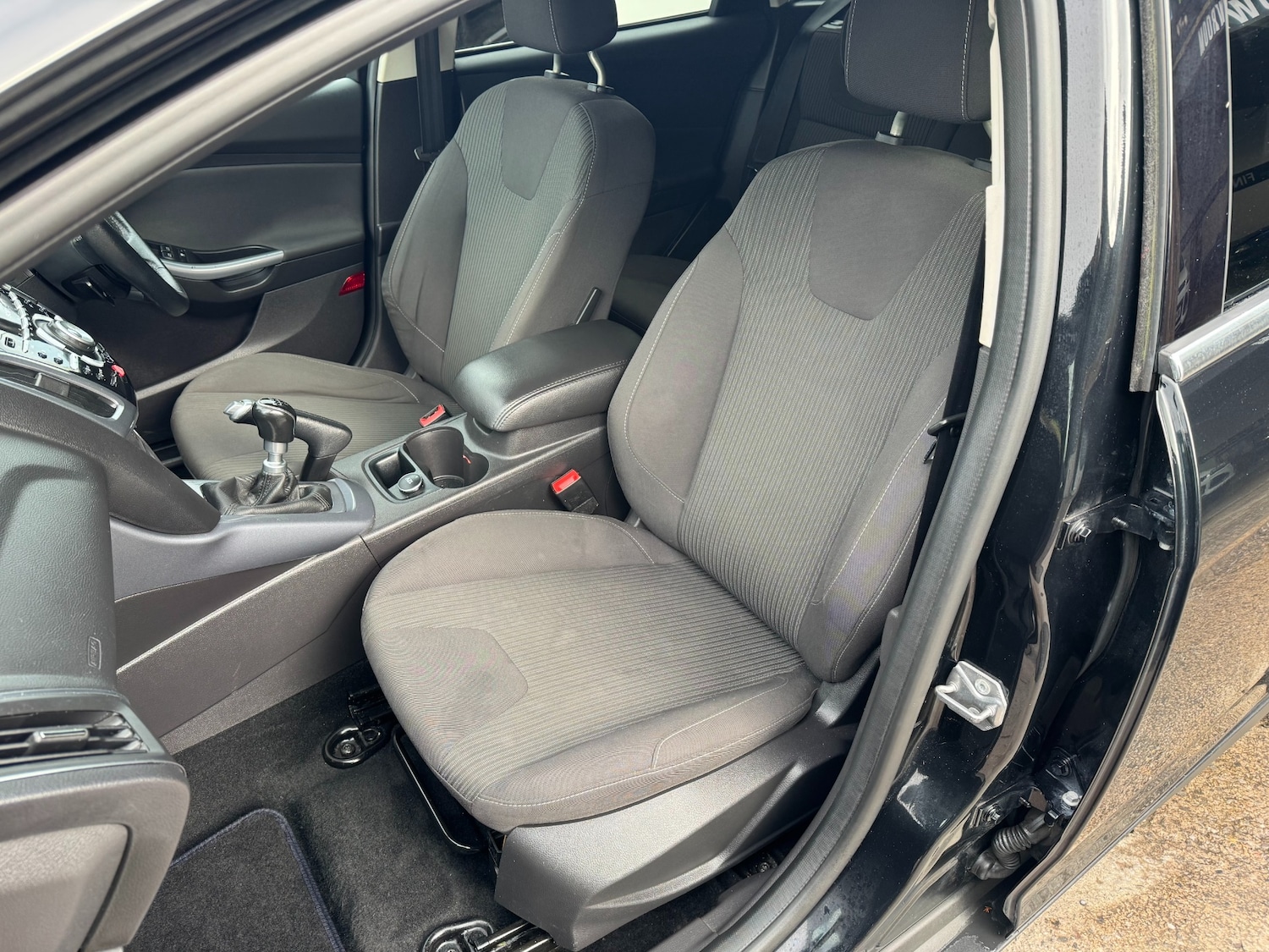 Used Ford Focus 2014 for sale - 77461860: Photo 16