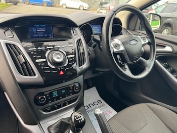 Used Ford Focus 2014 for sale - 77461860: Photo