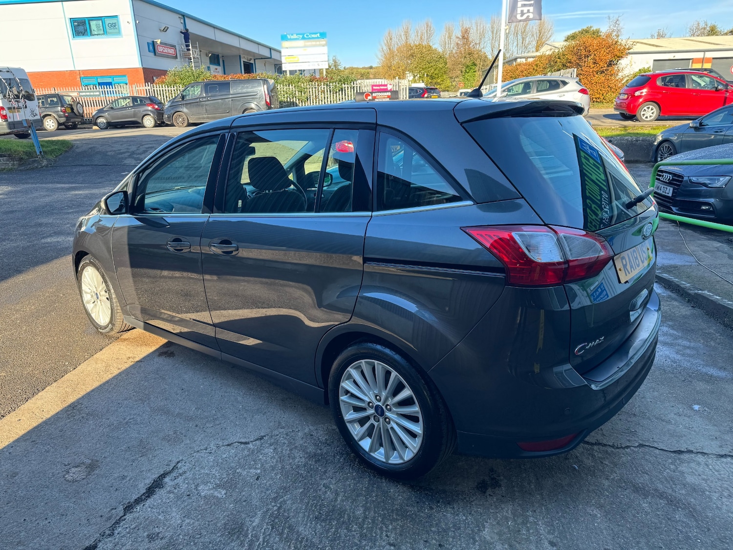 Used Ford Grand C-Max 2018 for sale - 76651006: Photo 10