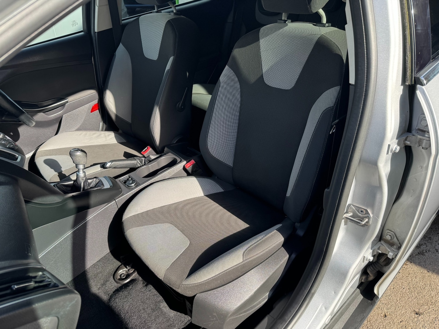 Used Ford Focus 2012 for sale - 77689625: Photo 16