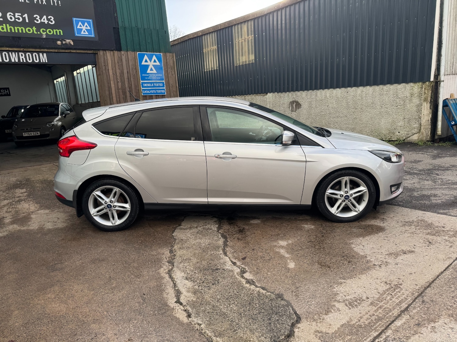 Used Ford Focus 2016 for sale - 77554935: Photo 5