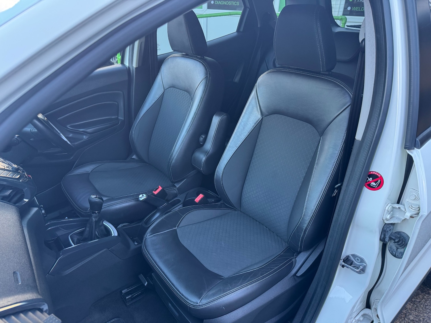 Used Ford Ecosport 2016 for sale - 77282778: Photo 16