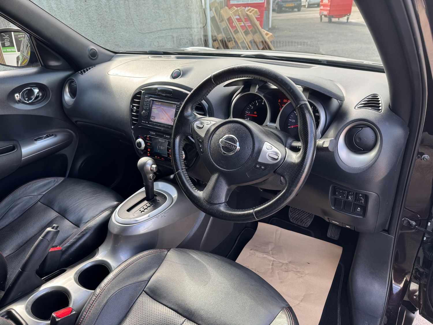 Used Nissan Juke 2012 for sale - 78152833: Photo 22