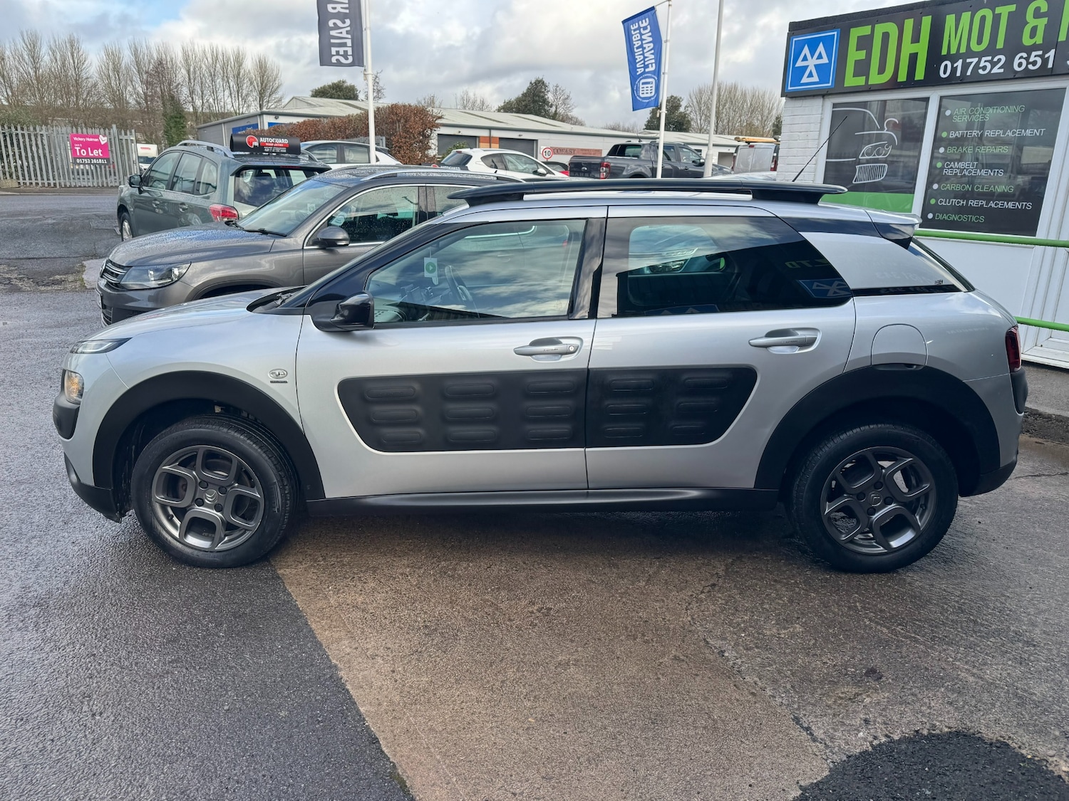 Used Citroen C4 Cactus 2017 for sale - 77224880: Photo 11