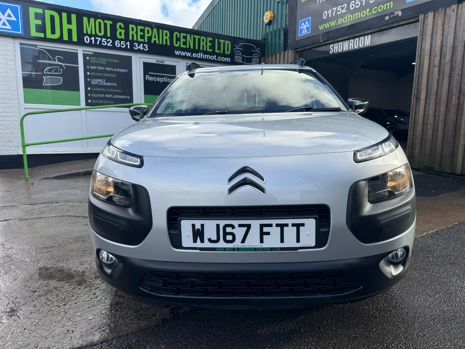 Used Citroen C4 Cactus 2017 for sale - 77224880: Photo 14