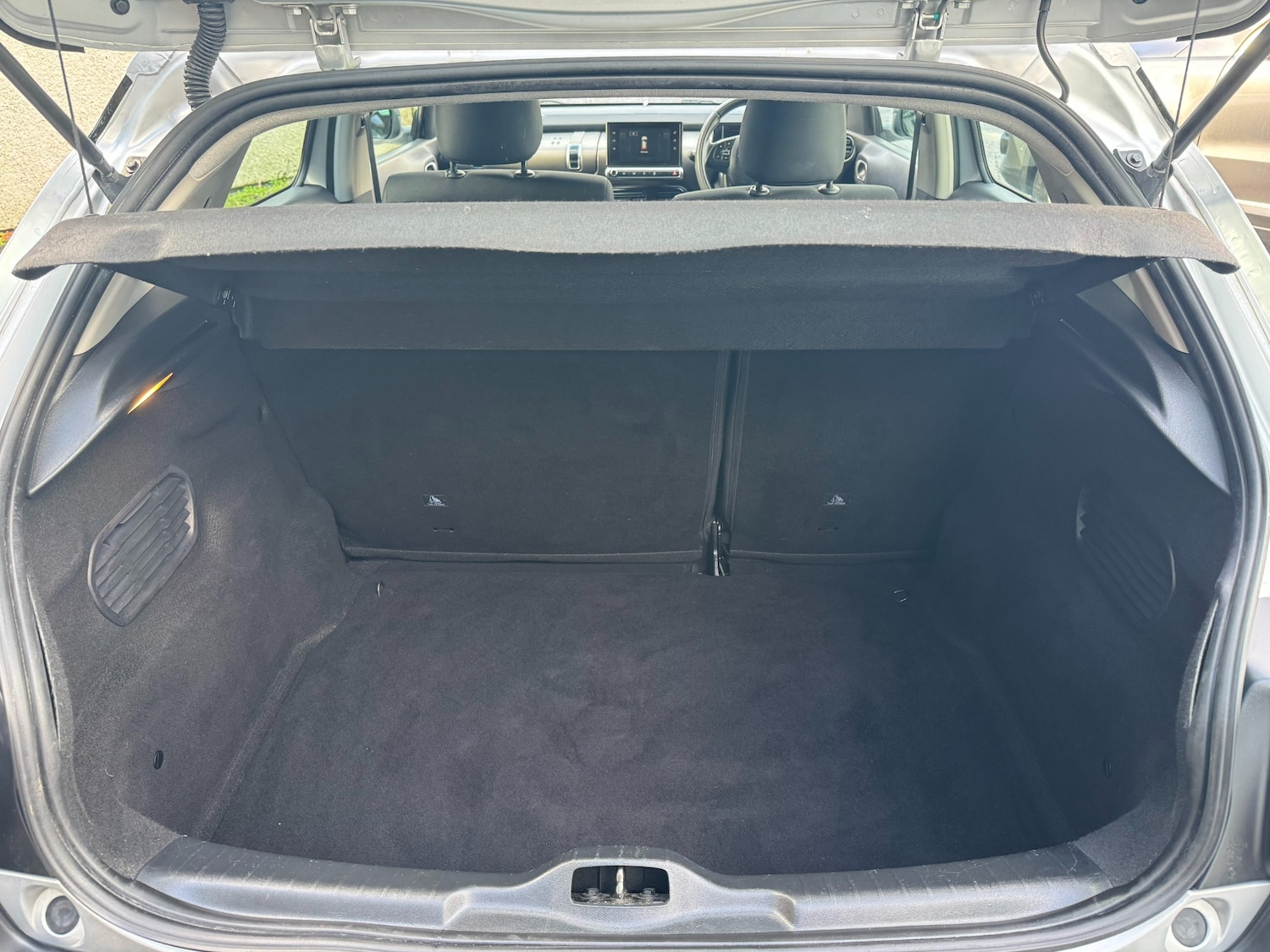 Used Citroen C4 Cactus 2017 for sale - 77224880: Photo 18