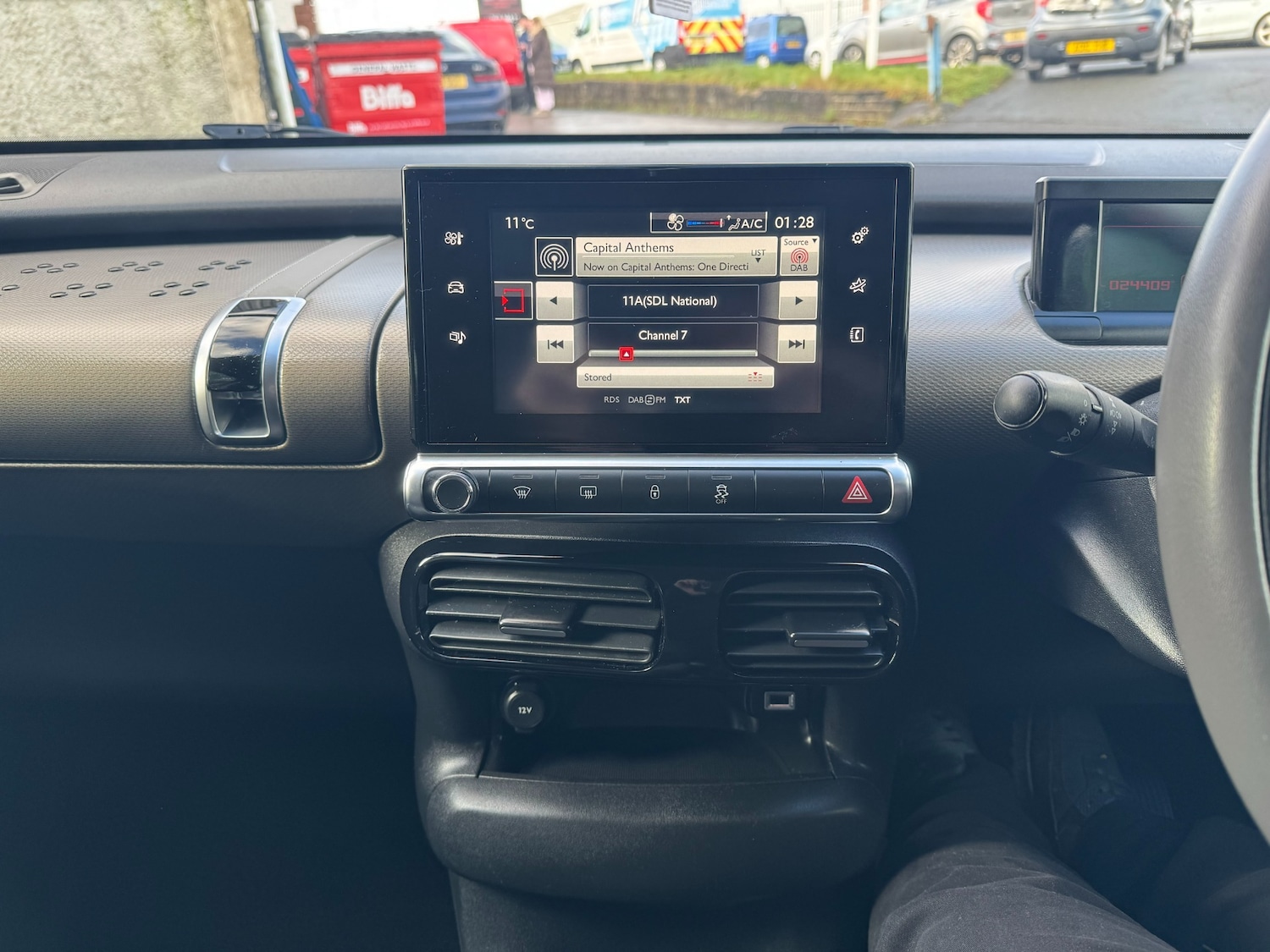 Used Citroen C4 Cactus 2017 for sale - 77224880: Photo 25