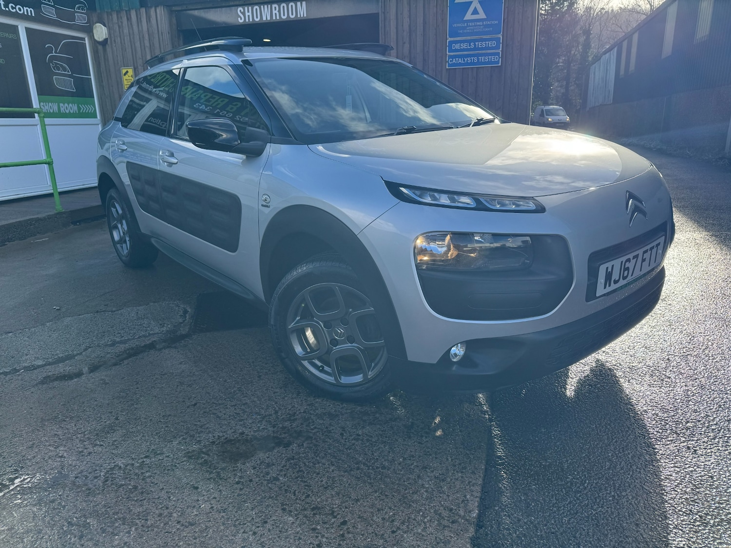 Used Citroen C4 Cactus 2017 for sale - 77224880: Photo 4