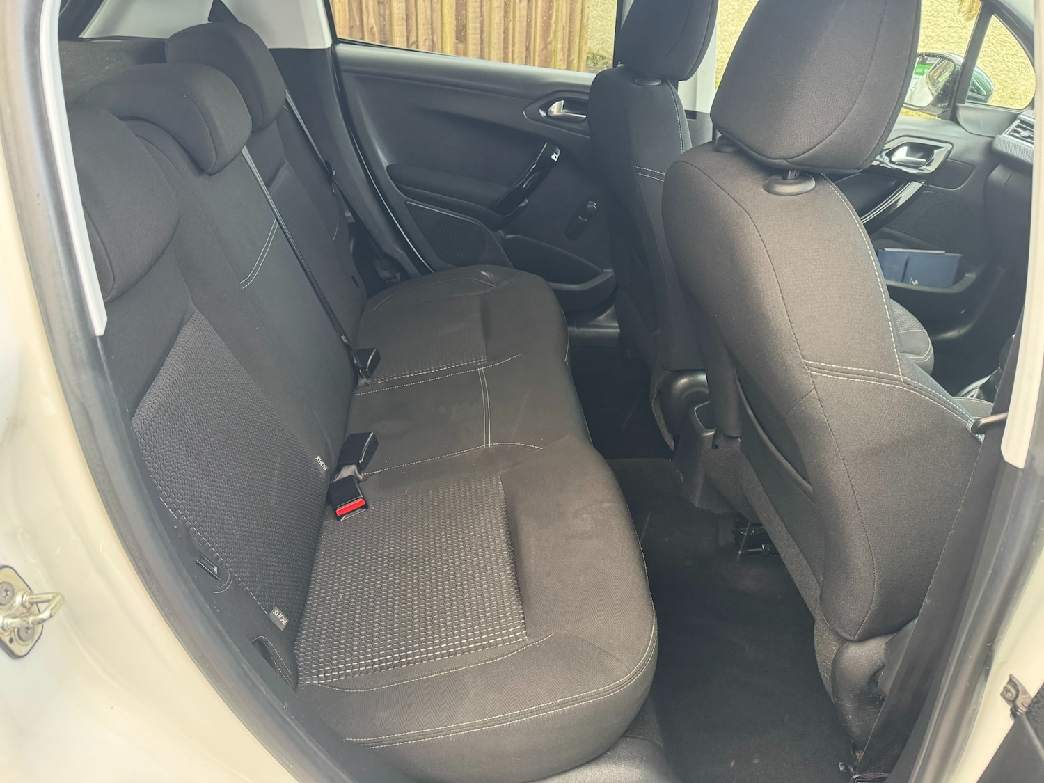 Used Peugeot 208 2017 for sale - 77148260: Photo 19