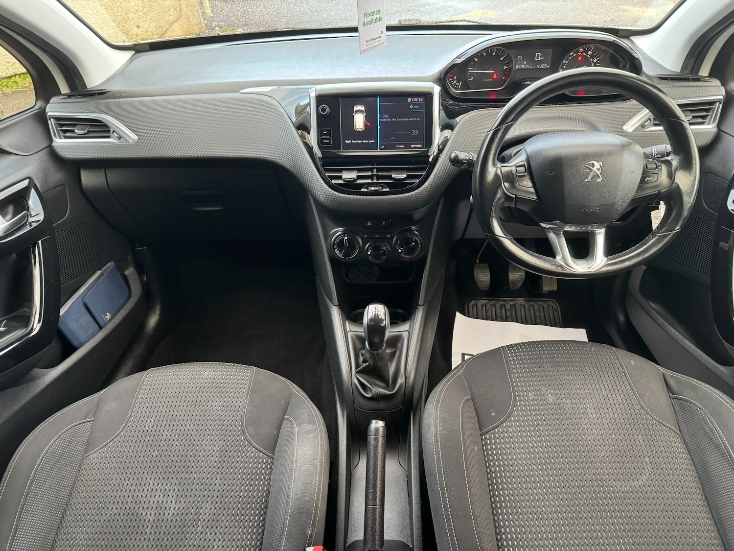 Used Peugeot 208 2017 for sale - 77148260: Photo 20
