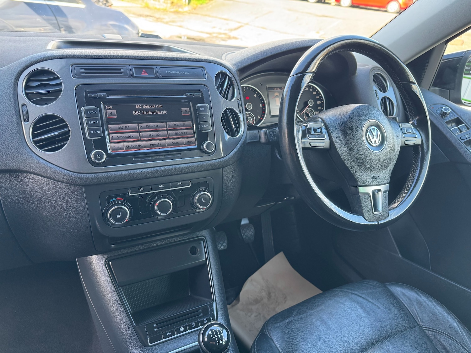 Used Volkswagen Tiguan 2012 for sale - 77830520: Photo 13