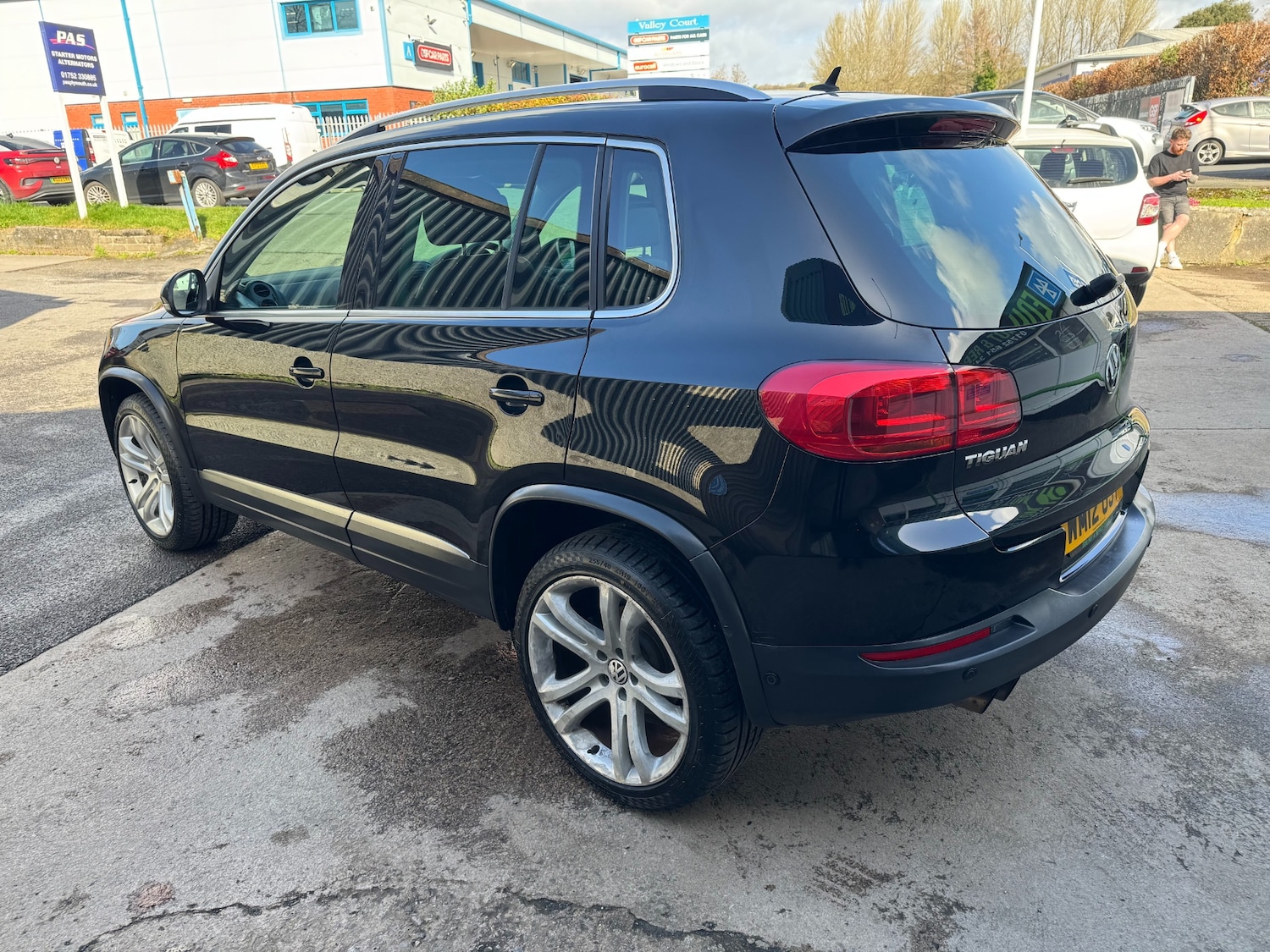 Used Volkswagen Tiguan 2012 for sale - 77830520: Photo 8