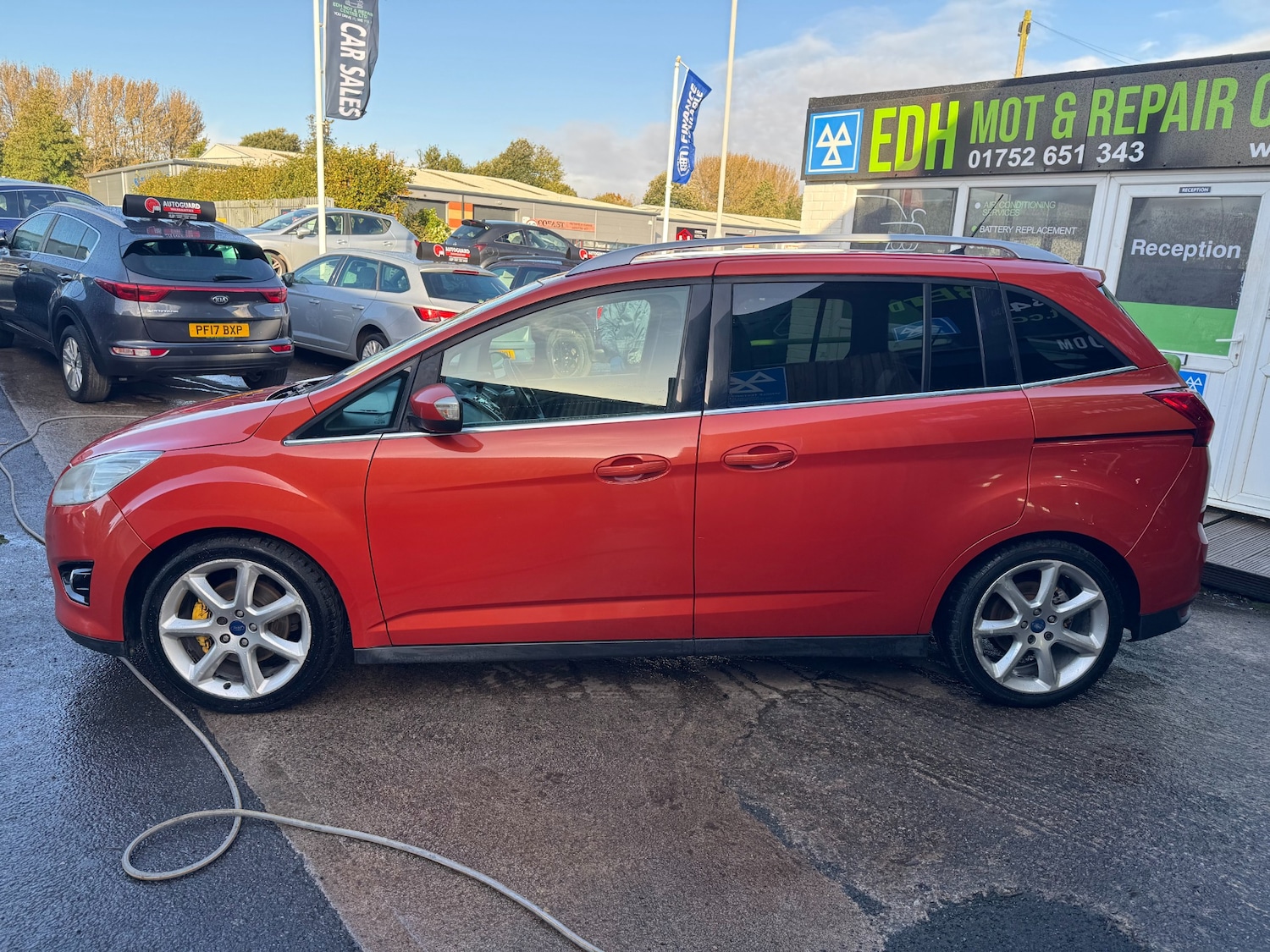 Used Ford Grand C-Max 2012 for sale - 76366750: Photo 11