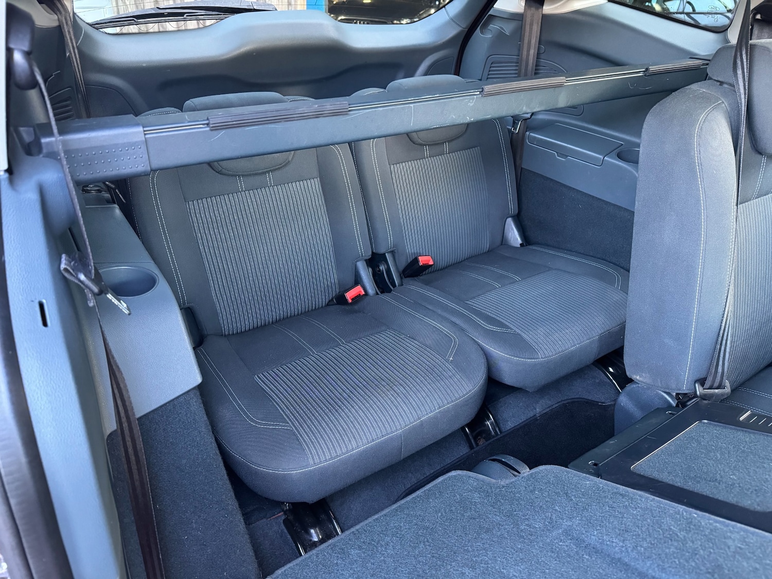 Used Ford Grand C-Max 2012 for sale - 76366750: Photo 21