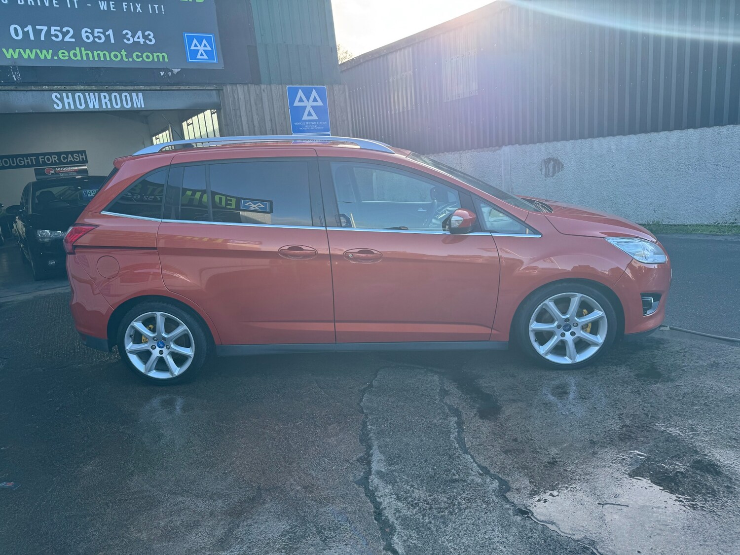 Used Ford Grand C-Max 2012 for sale - 76366750: Photo 5