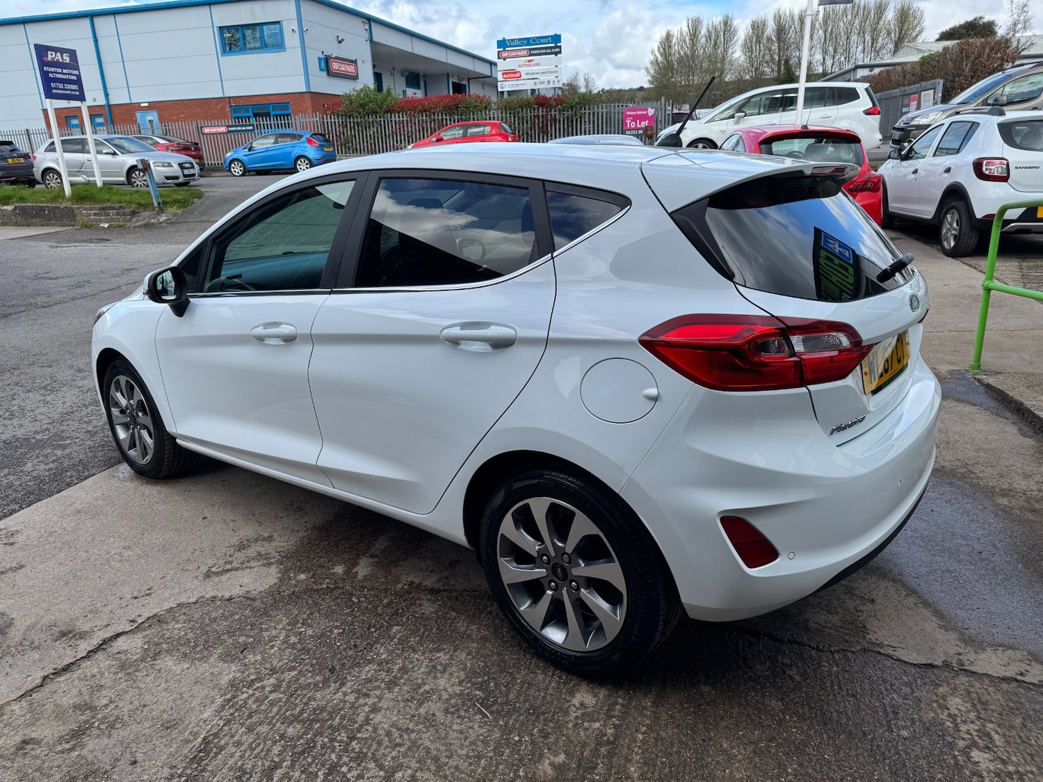 Used Ford Fiesta 2018 for sale - 78026463: Photo 8