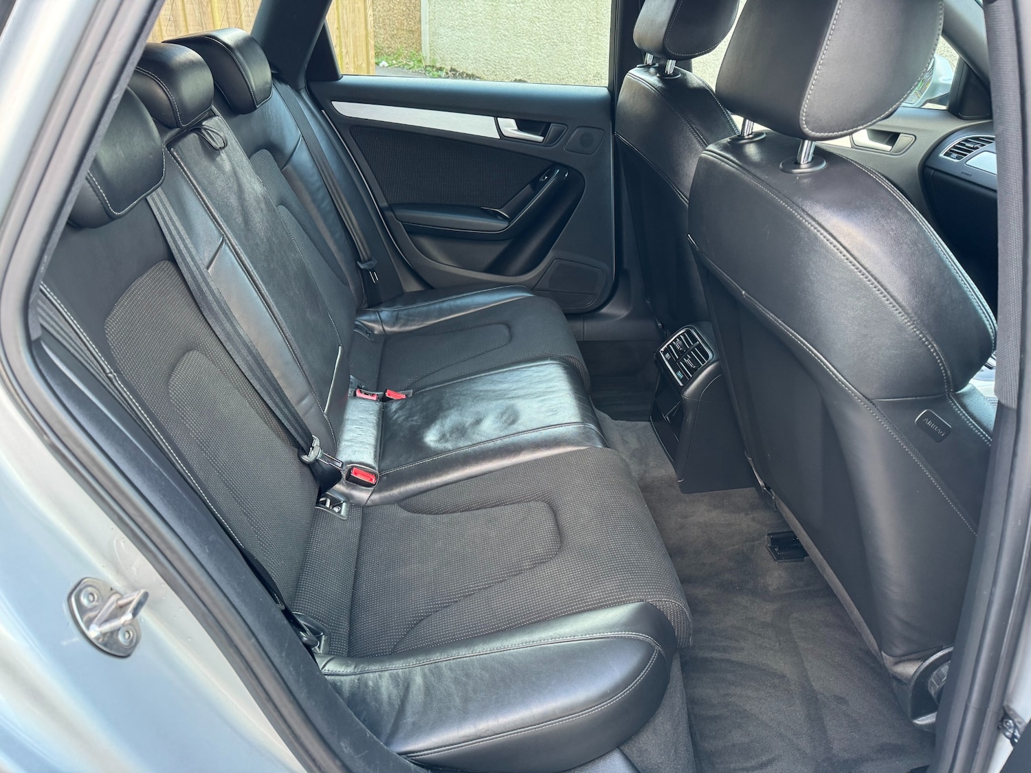 Used Audi A4 2012 for sale - 77541344: Photo 19