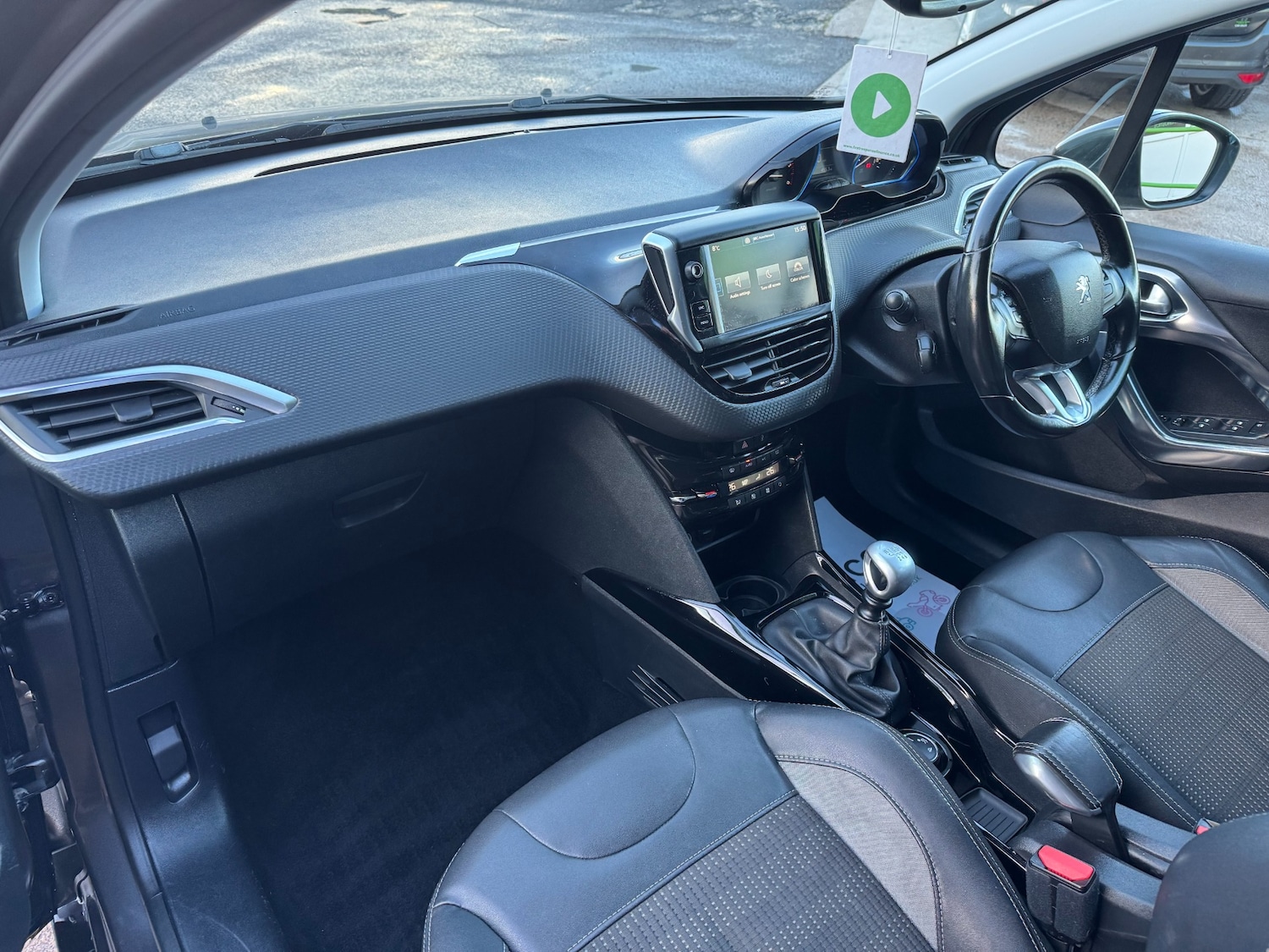 Used Peugeot 2008 2016 for sale - 77354328: Photo 15