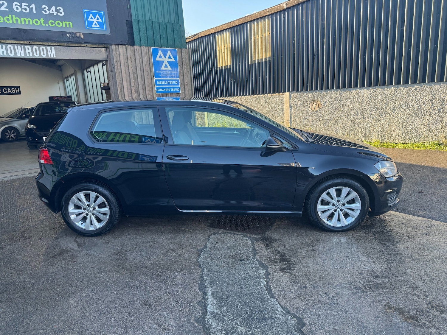 Used Volkswagen Golf 2013 for sale - 76693683: Photo 5