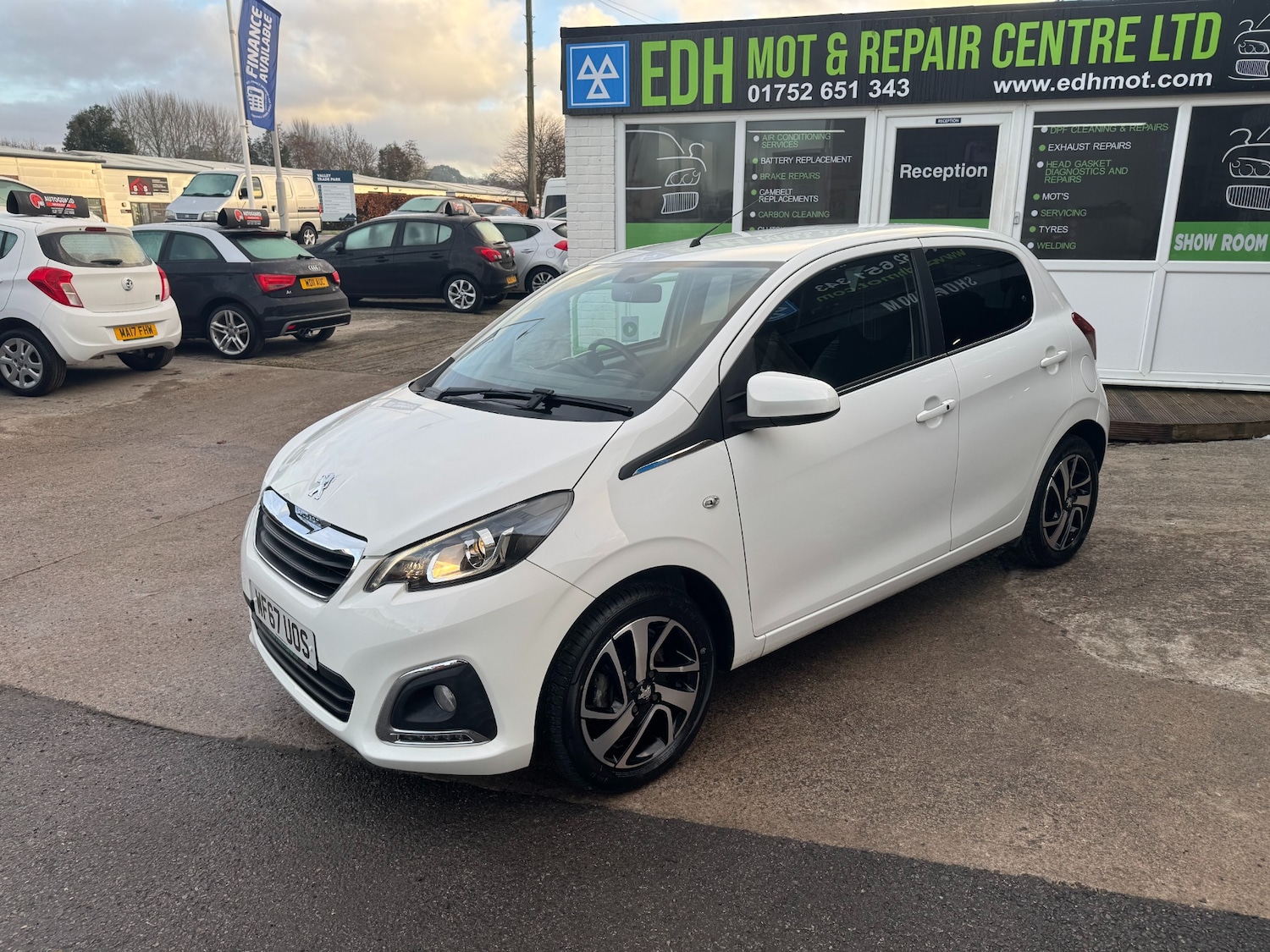Used Peugeot 108 2017 for sale - 76931480: Photo 13