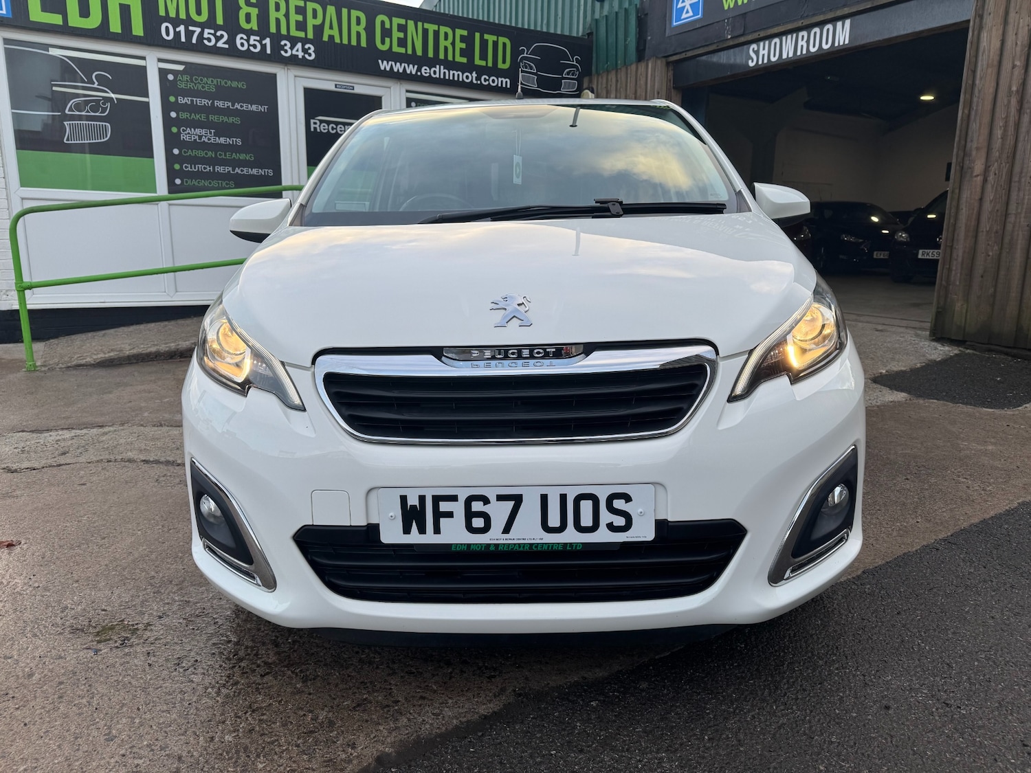 Used Peugeot 108 2017 for sale - 76931480: Photo 15