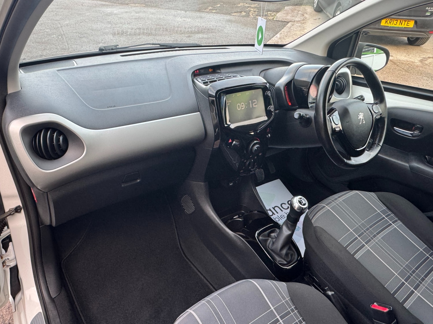 Used Peugeot 108 2017 for sale - 76931480: Photo 16