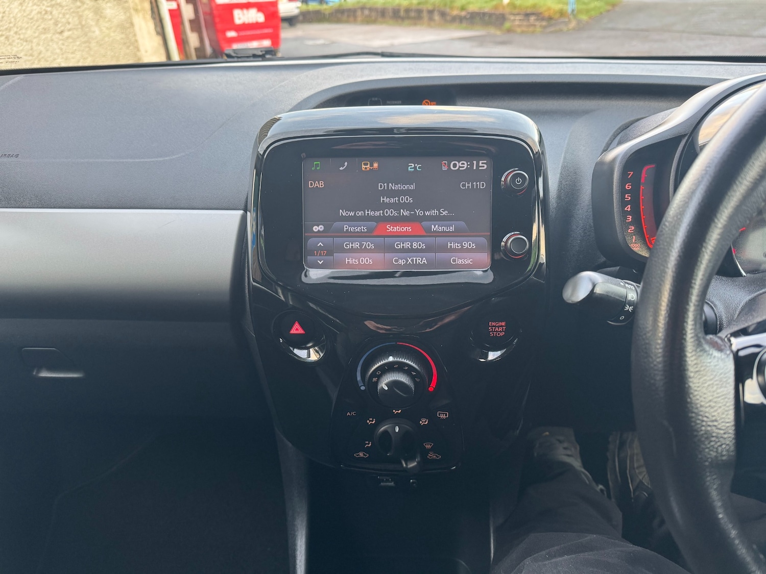 Used Peugeot 108 2017 for sale - 76931480: Photo 26