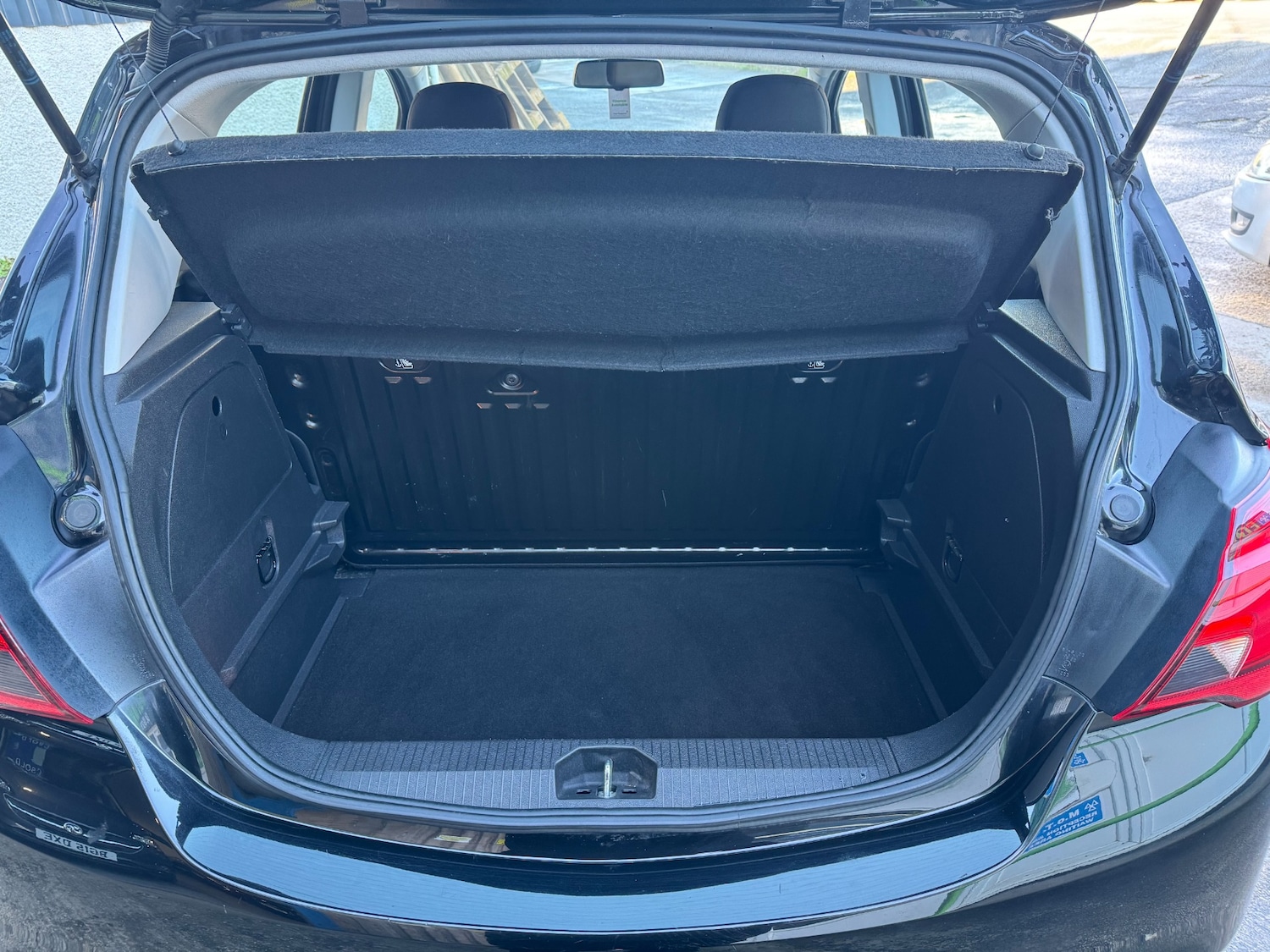 Used Vauxhall Corsa 2017 for sale - 76626040: Photo 18