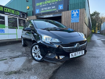 Vauxhall - Corsa