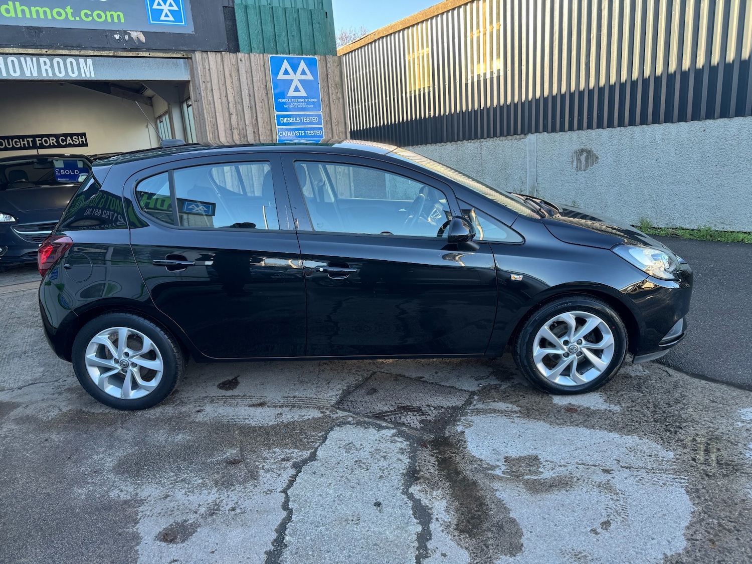 Used Vauxhall Corsa 2017 for sale - 76626040: Photo 5